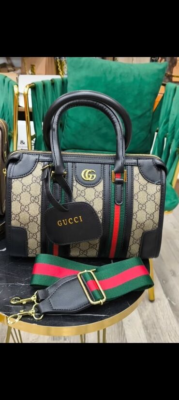 deri çanta: Çiyin çantası, Gucci, Yeni