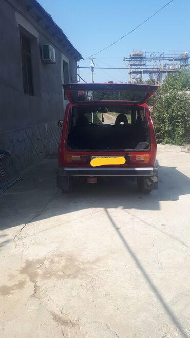 06 mawinlar: VAZ (LADA) : 1.6 l | 1985 il | 238000 km Universal