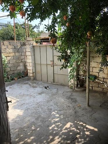 koroğlu: Sabunçu qəs. 4 otaqlı, 120 kv. m — 2