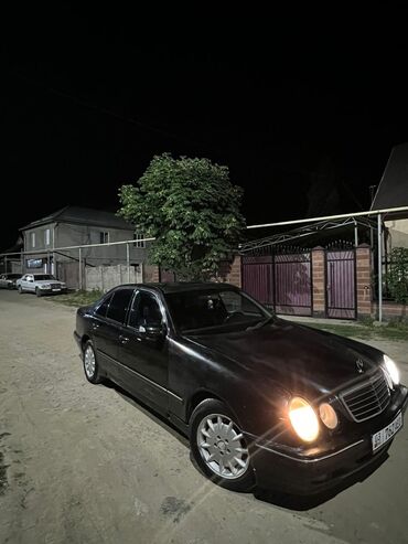 продаю машину мерс а класса: Mercedes-Benz E 220: 2000 г., 2.2 л, Автомат, Дизель, Седан