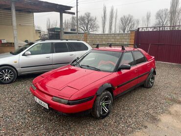 Mazda: Mazda 323: 1991 г., 1.6 л, Механика, Бензин, Хэтчбэк