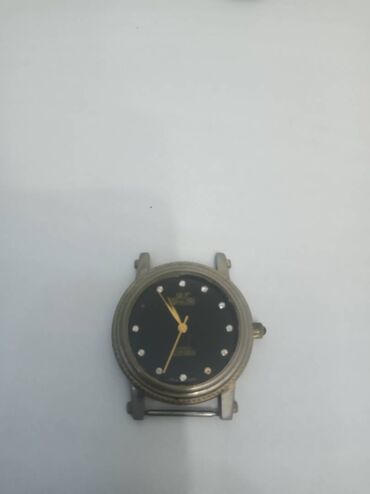 Классические часы: Продаю наручные часы. Разные. Все вопросы прошу задавать позвонив по — 5