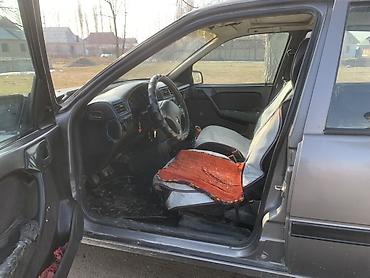 Opel: Opel Vectra: 1992 г., 1.6 л, Механика, Бензин, Седан — 7