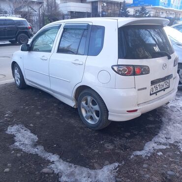 Mazda: Mazda Demio: 2002 г., 1.5 л, Типтроник, Бензин, Седан