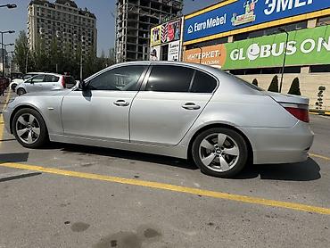 byd e6: BMW 5 series: 2004 г., 2.5 л, Гибрид, Седан — 1