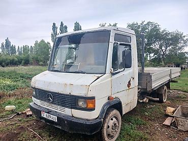волво шасси: Грузовик, Mercedes-Benz, Стандарт, 6 т, Б/у — 2
