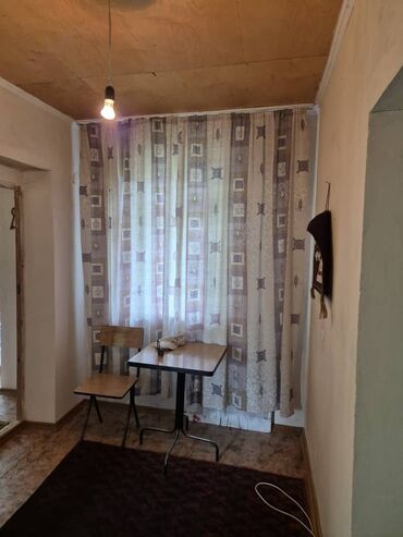 дом квартира бишкек: Дом, 57 м², 3 комнаты, Собственник, Старый ремонт