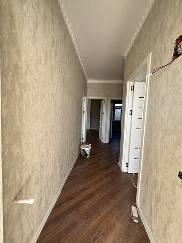 Həyət evləri və villaların satışı: Binəqədi qəs. 3 otaqlı, 100 kv. m, Yeni təmirli — 9