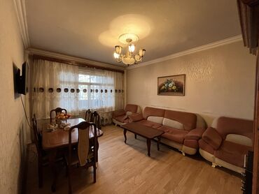 gence bina ev alqi satqi: Gəncə, 3 otaqlı, Köhnə tikili, 55 kv. m