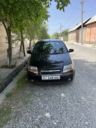 Chevrolet: Chevrolet : 2005 г., 1.4 л, Механика, Бензин, Хэтчбэк