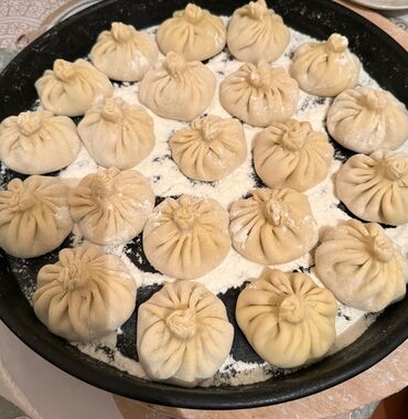 Bitki yağı: Qışın yeməyi 🌨️ Halal, təmiz ətdən ləzzətli gürcü xəngəli. 😋Bişdikcə