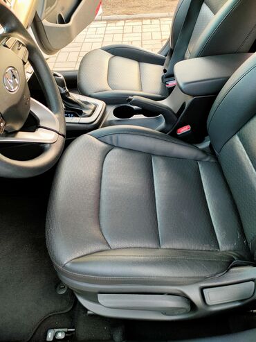 Hyundai: Hyundai Avante: 2019 г., 1.6 л, Вариатор, Бензин, Седан — 24