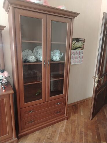 dolab işləmiş: İşlənmiş, 2 qapılı Düz dolab, Servant
