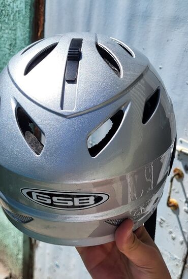 чехол на шлем: Летняя каска/шлем для скутера. в идеальном состоянии Рынок