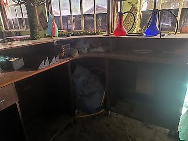 kosk: Kafe/bar üçün köşə tipli minibar stendi və rəflər dəsti Təcili — 4
