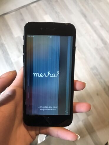 продать айфон 4: IPhone 7, 32 ГБ, Jet Black