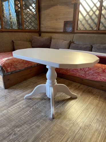 диван уголок мягкая мебель: Кухонный Стол, цвет - Белый, Новый