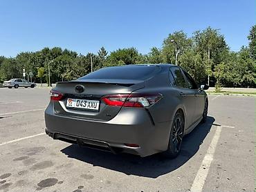 Продажа авто: Toyota Camry: 2022 г., 2.5 л, Автомат, Гибрид, Седан — 2