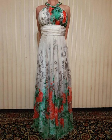 Новые вечерние платья, Турция, размер 42~44,44~46. цена 3000 сом