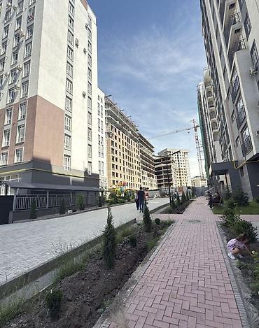 15: 3 комнаты, 102 м², 12 мкр Элитка, 9 этаж, ПСО (под самоотделку) — 2