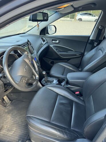 Hyundai: Hyundai Santa Fe: 2 l | 2015 il Ofrouder/SUV — 8