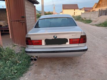 раздатка бмв: BMW 5 series: 1994 г., 2.5 л, Механика, Бензин, Седан