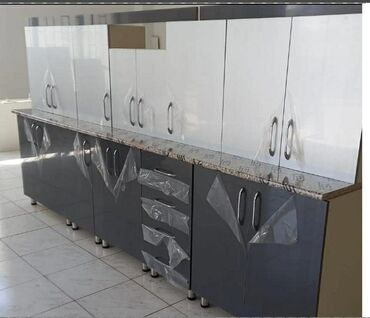 laminant: Endrim edildi 550 azn Metbex mebeli satilir tezedi islenmeyib. matreal