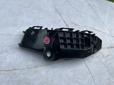 Крылья и комплектующие: Крепление крыла Переднее левое Toyota, 2022 г., Новый, Оригинал — 4