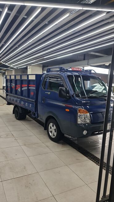 купить грузовик до 3 5 тонн бу: Грузовик, Hyundai, Стандарт, 3 т
