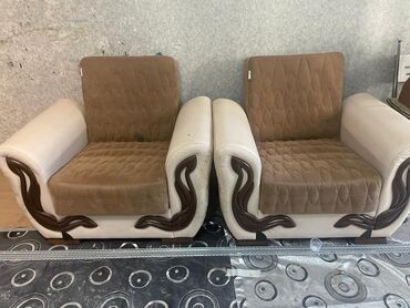 astar uzluk: Divan, İşlənmiş, Açılan, Bazalı, Çatdırılma yoxdur