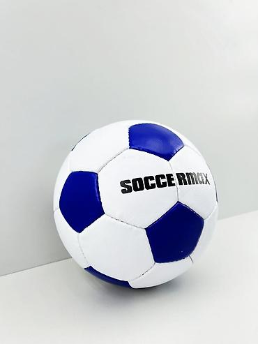 futbol corabı: №: 8654 Məhsulun adı: Futbol topu Soccermax, göy/ağ, ölçü 5 Brend: No — 2