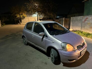 мини джып: Toyota Vitz: 2003 г., 1.3 л, Автомат, Бензин, Универсал