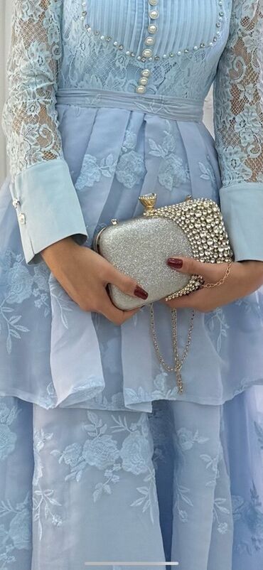 где купить обручальные кольца недорого: 💎 Продам вечернюю сумочку-клатч 💎 Очень красивая, вся усыпана стразами