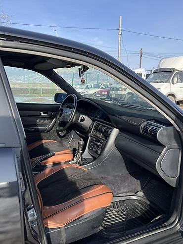 Audi: Audi 100: 1991 г., 2 л, Механика, Бензин, Седан — 7