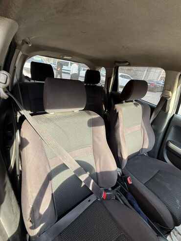 Toyota: Toyota ist: 2002 г., 1.3 л, Автомат, Бензин — 6