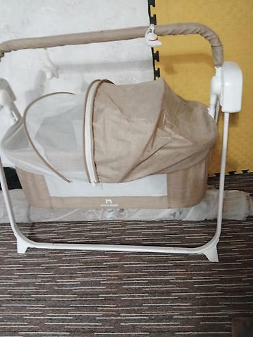 Электронная колыбель-качалка для новорождённых Ining Baby