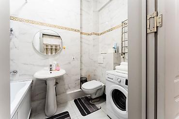 Посуточная аренда квартир: 2 комнаты, Душевая кабина, Постельное белье, Кондиционер — 22