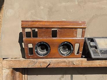 Панели, обшивки: Торпедо Mercedes-Benz 1994 г. — 2