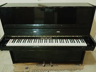 Rostov-Don akustik upright piano - Marka/model: Ростов-на-Дону