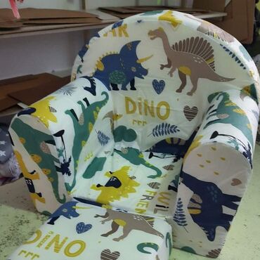 Ostale dečije stvari: Praktične dečije foteljice, izradjene od čvrstog sunđera i presvučene — 12