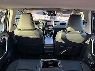 Toyota: Toyota RAV4: 2022 г., Автомат, Кроссовер — 9