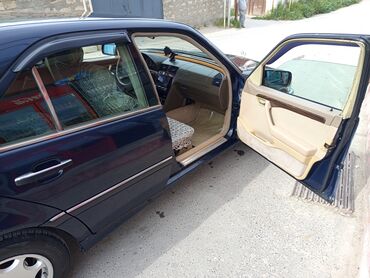 mercedes viano qiymeti: Mercedes-Benz 220: 2.2 л | 1995 г. Седан