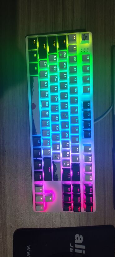 Klaviaturalar: Klaviatura "project one 87 fuji"Heç işlənməyib təzədi RGB — 13