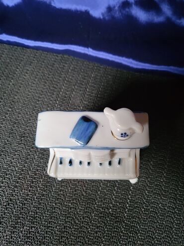 Figure: Figura, bоја - Šareno, Novo — 5