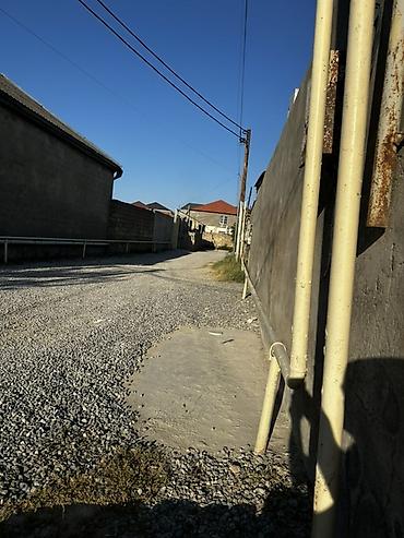 razin bakixanov: 3 otaqlı, 95 kv. m, Təmirsiz — 2