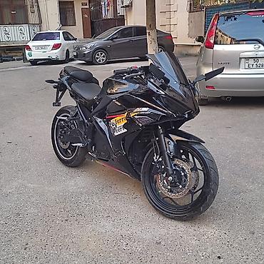 toyota corolla 1 4: - ZX100, 100 sm3 — 2