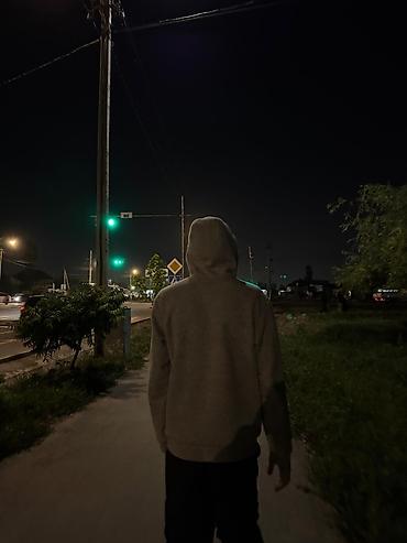 Ищу работу 17 лет без опыта Бишкек р-н Кызыл Аскер