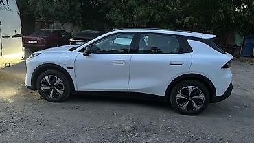bid e5: Changan Qiyuan Q05: 2026 г., 0.1 л, Автомат, Электромобиль, Кроссовер — 3