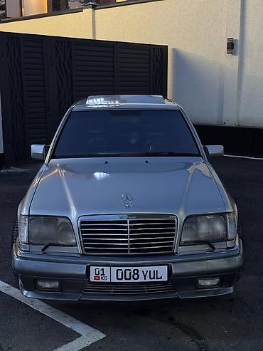 stance: Mercedes-Benz W124: 1994 г., 3.2 л, Автомат, Бензин, Седан — 3