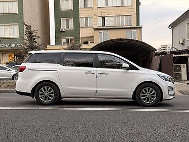 mersedes 814: Kia Carnival: 2020 г., 2.2 л, Автомат, Дизель, Минивэн — 5